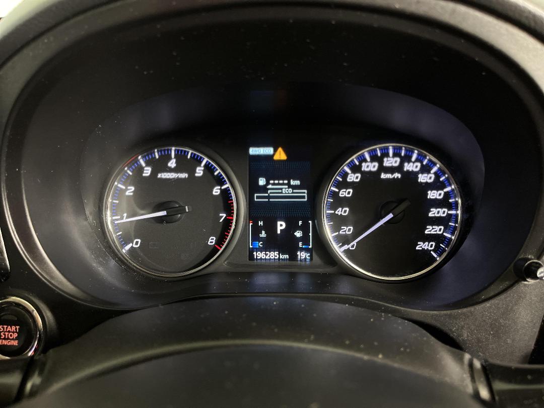 Photo '21' of Mitsubishi Outlander Photo '21' of Mitsubishi Outlander