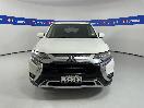Thumbnail '2' of Mitsubishi Outlander