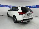Thumbnail '5' of Mitsubishi Outlander