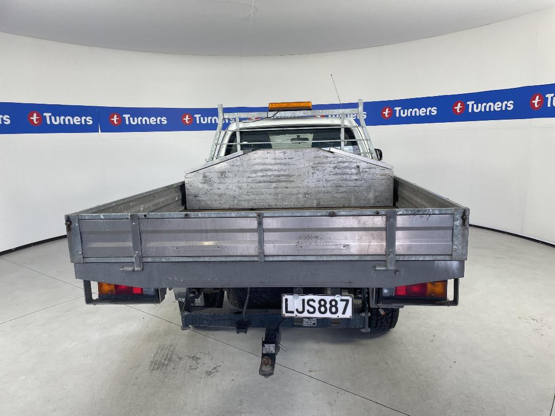 Photo '6' of Mitsubishi Triton