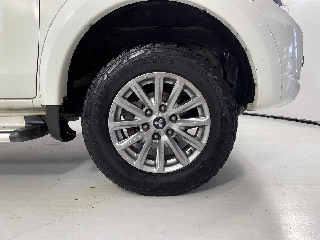 Photo '9' of Mitsubishi Triton Photo '9' of Mitsubishi Triton