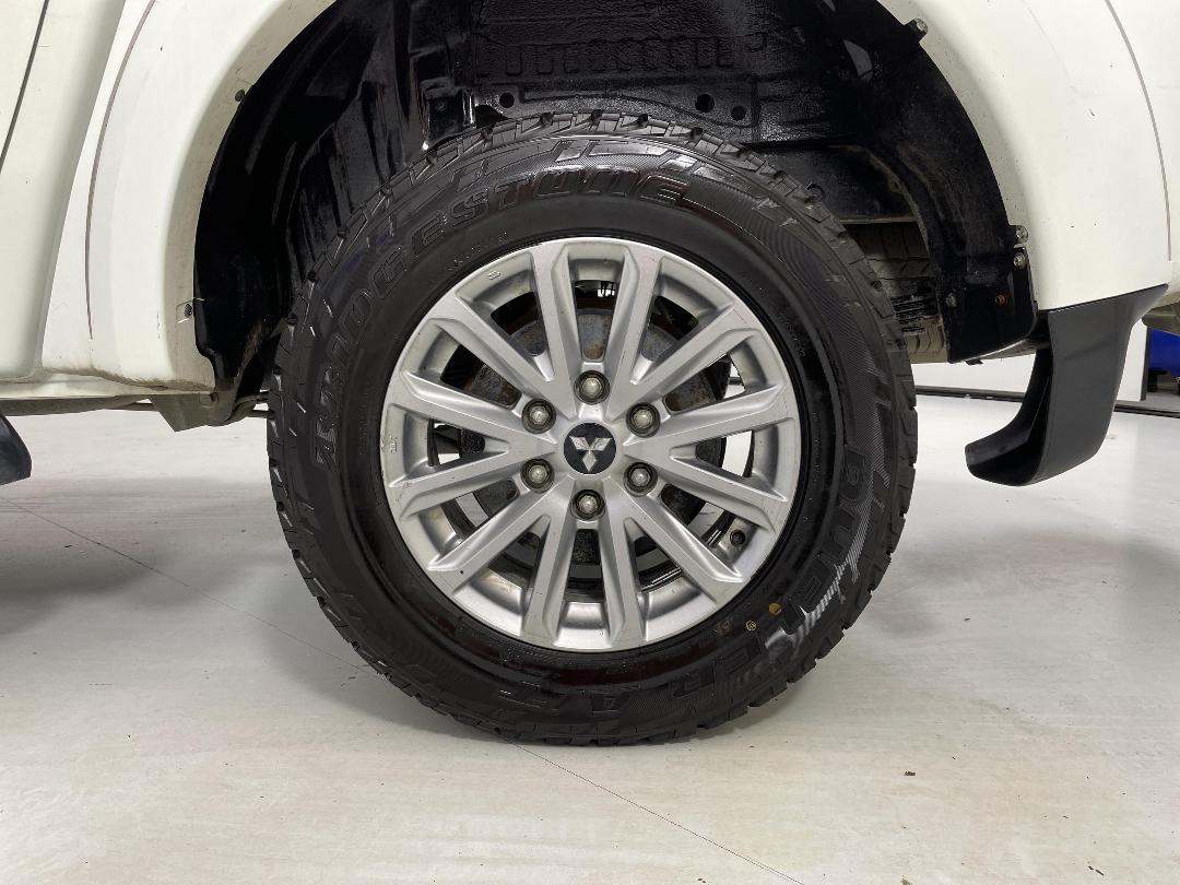 Photo '11' of Mitsubishi Triton Photo '11' of Mitsubishi Triton