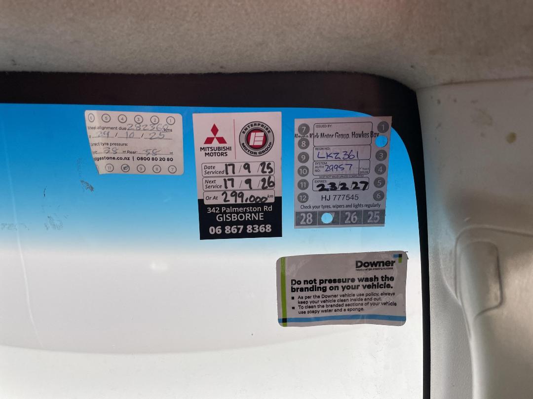 Photo '24' of Mitsubishi Triton Photo '24' of Mitsubishi Triton