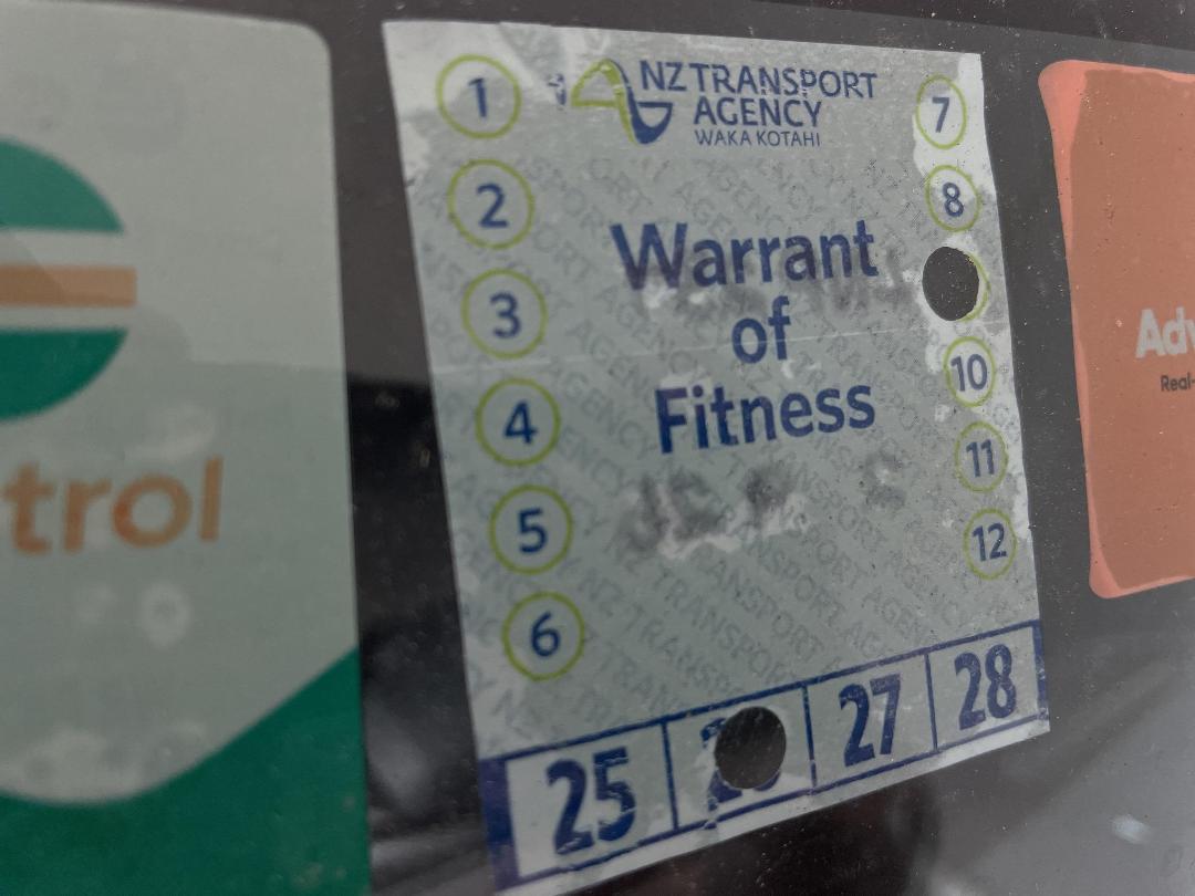 Photo '23' of Mitsubishi Triton