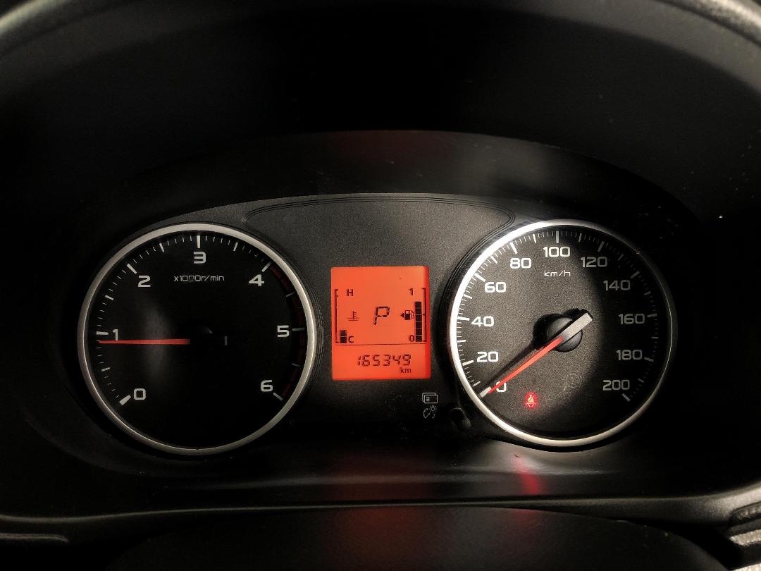 Photo '21' of Mitsubishi Triton