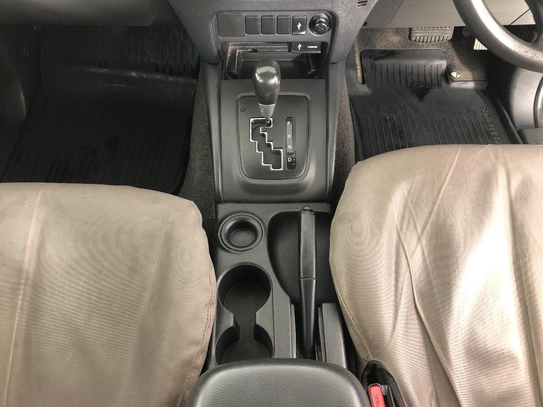 Photo '18' of Mitsubishi Triton