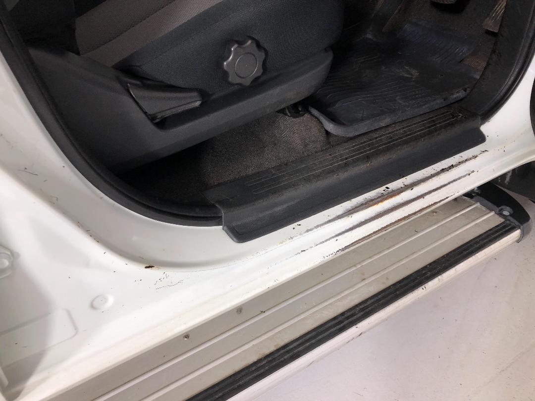 Photo '23' of Mitsubishi Triton