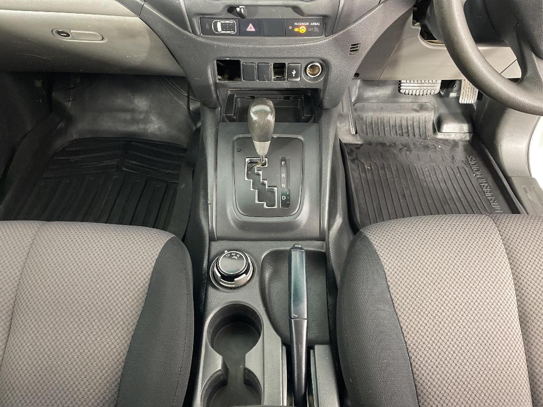 Photo '18' of Mitsubishi Triton Photo '18' of Mitsubishi Triton