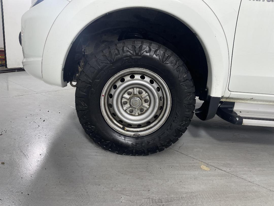 Photo '10' of Mitsubishi Triton Photo '10' of Mitsubishi Triton