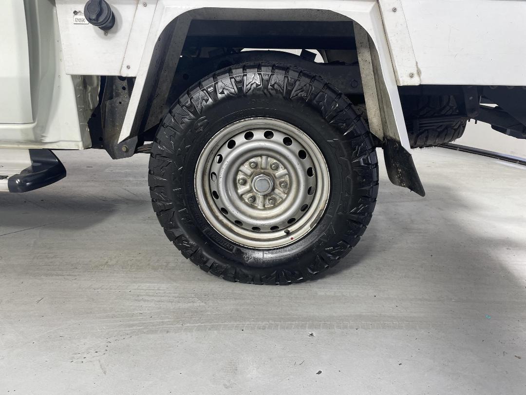 Photo '11' of Mitsubishi Triton Photo '11' of Mitsubishi Triton