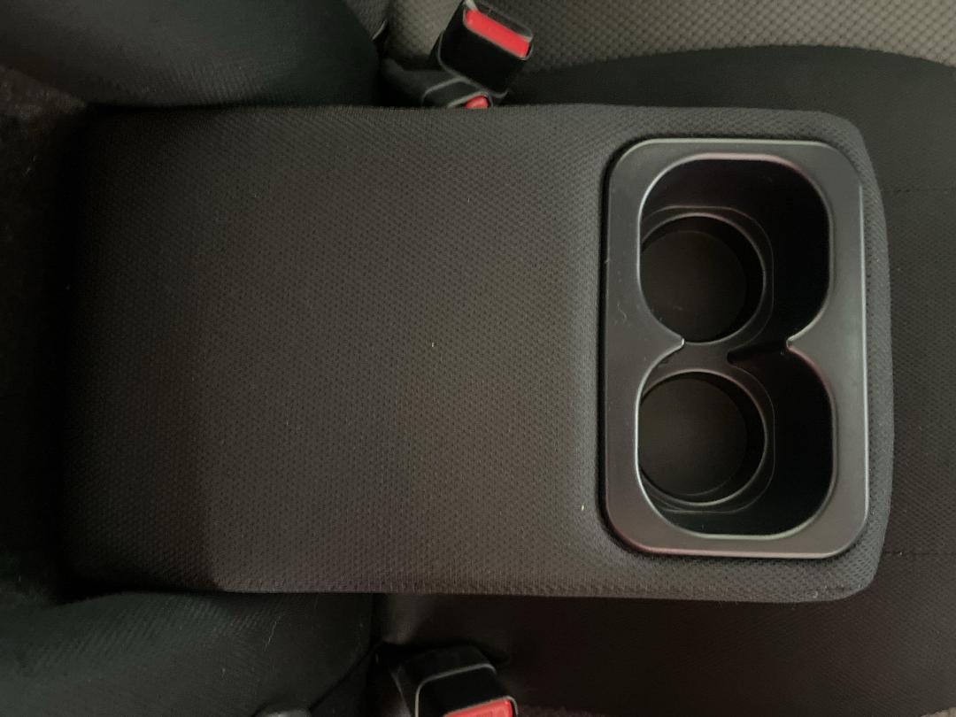 Photo '23' of Mitsubishi Triton