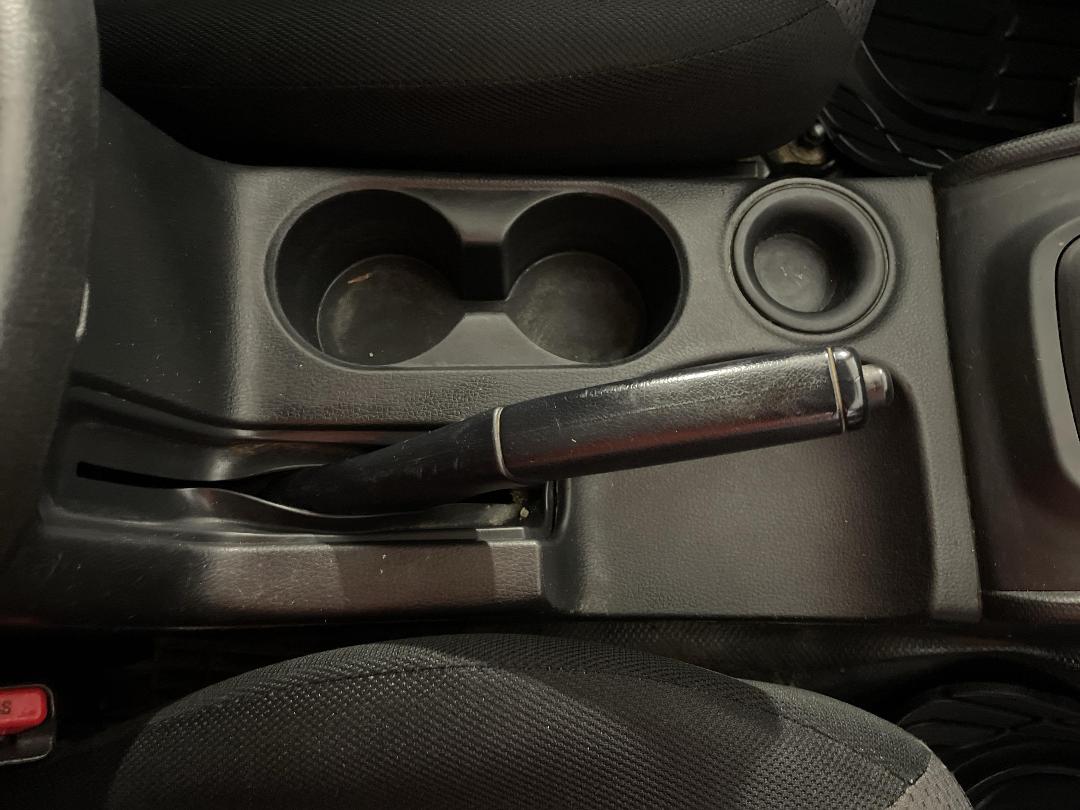 Photo '30' of Mitsubishi Triton