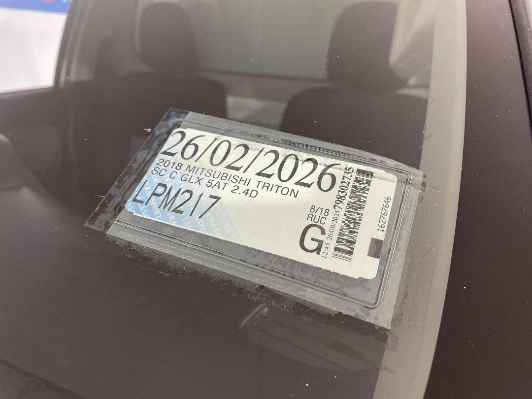 Photo '33' of Mitsubishi Triton