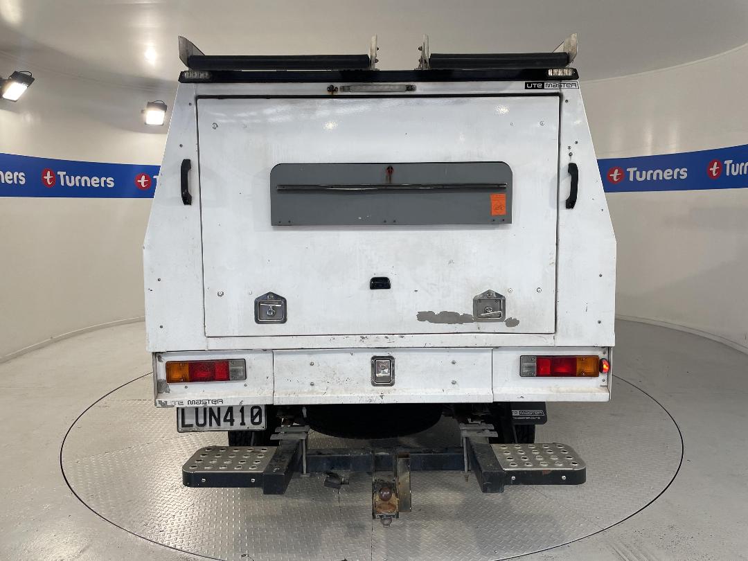 Photo '6' of Mitsubishi Triton