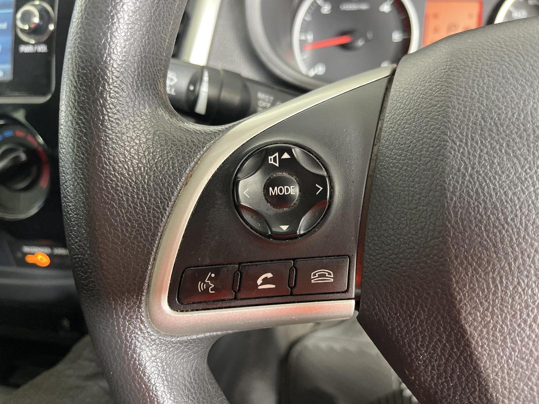 Photo '26' of Mitsubishi Triton