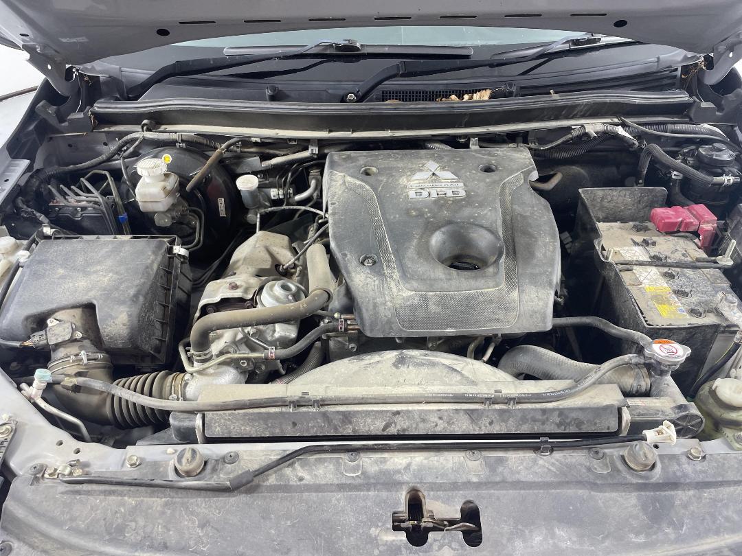 Photo '13' of Mitsubishi Triton Photo '13' of Mitsubishi Triton