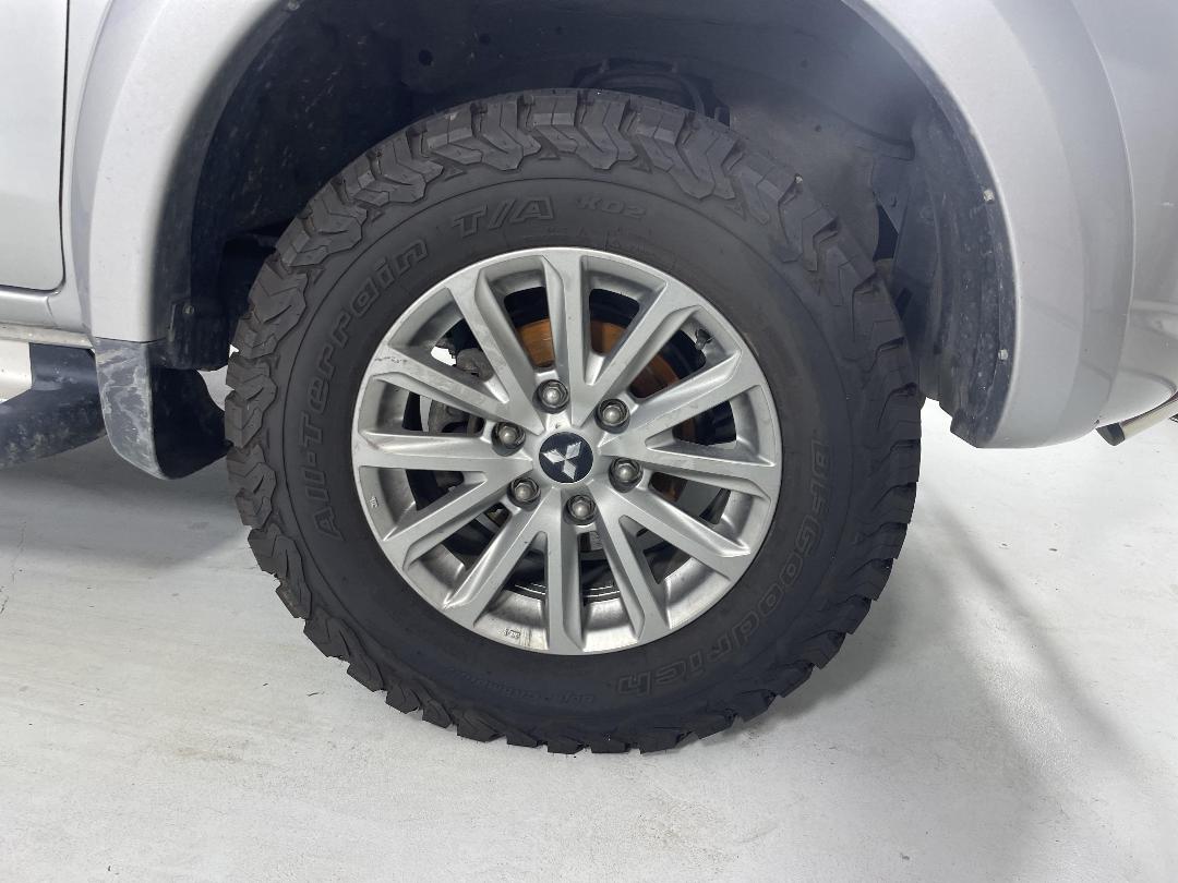 Photo '9' of Mitsubishi Triton Photo '9' of Mitsubishi Triton