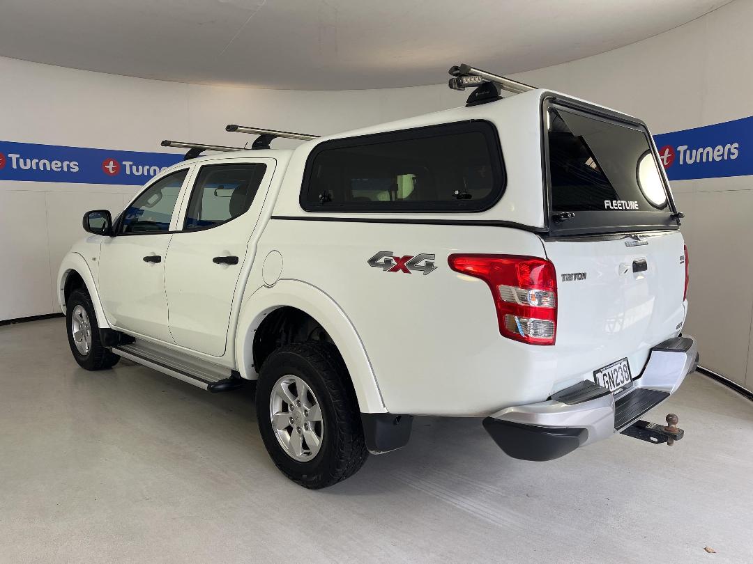 Photo '5' of Mitsubishi Triton Photo '5' of Mitsubishi Triton