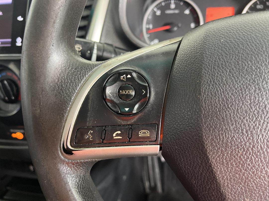 Photo '24' of Mitsubishi Triton Photo '24' of Mitsubishi Triton