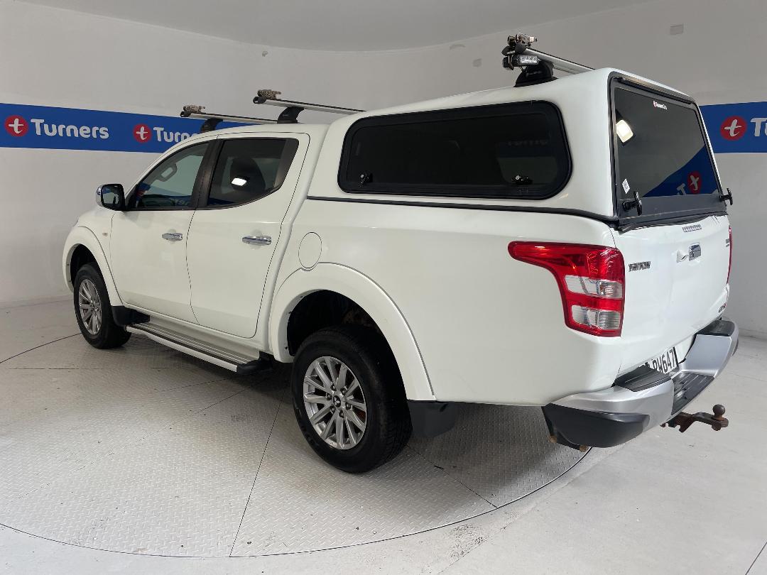 Photo '5' of Mitsubishi Triton