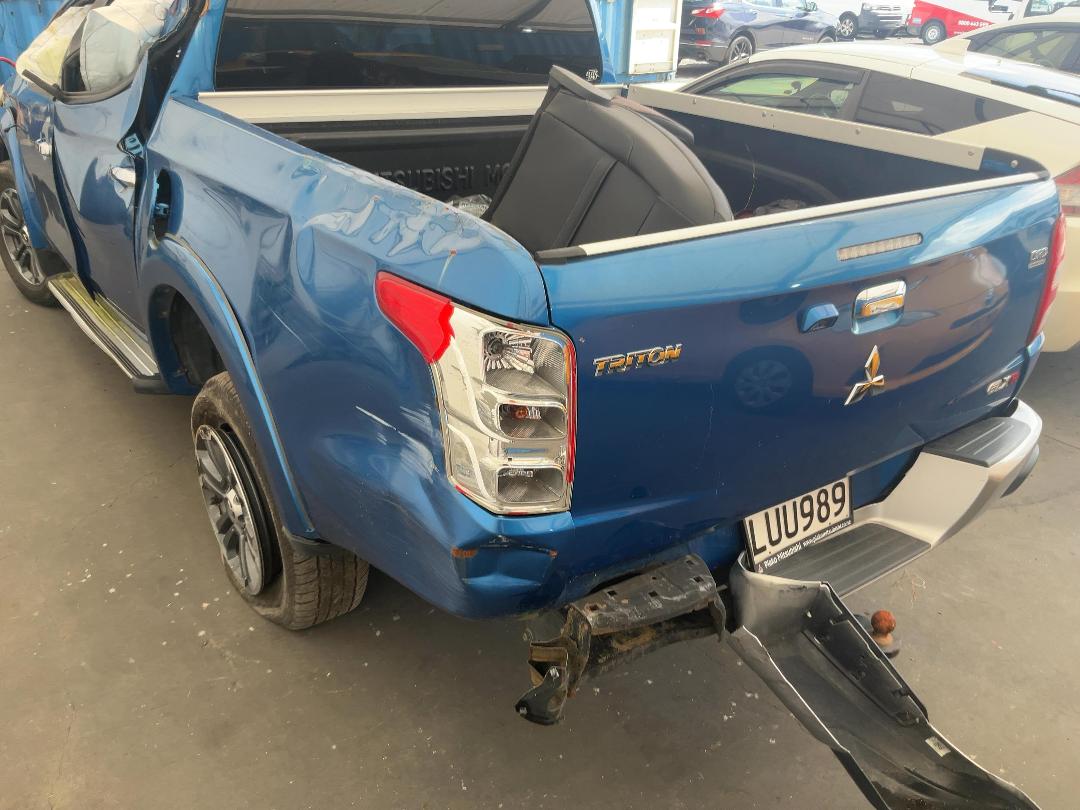 Photo '14' of Mitsubishi Triton DC Glxr 5AT Photo '14' of Mitsubishi Triton DC Glxr 5AT