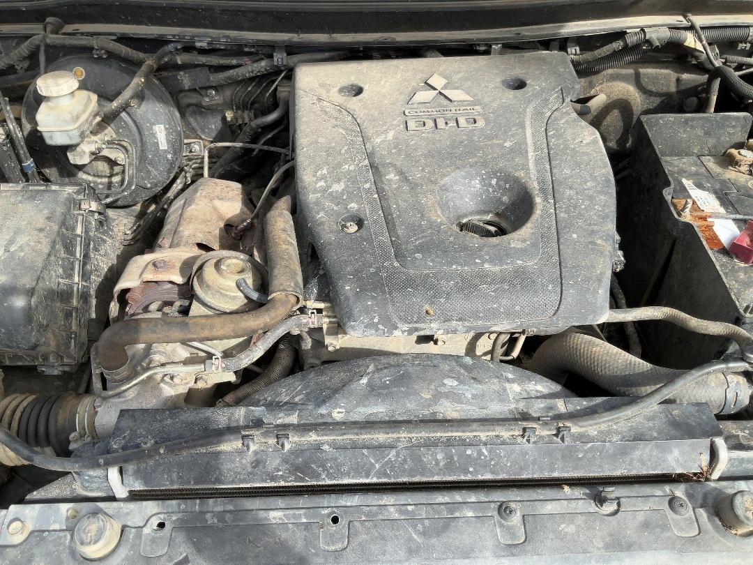 Photo '18' of Mitsubishi Triton DC Glxr 5AT