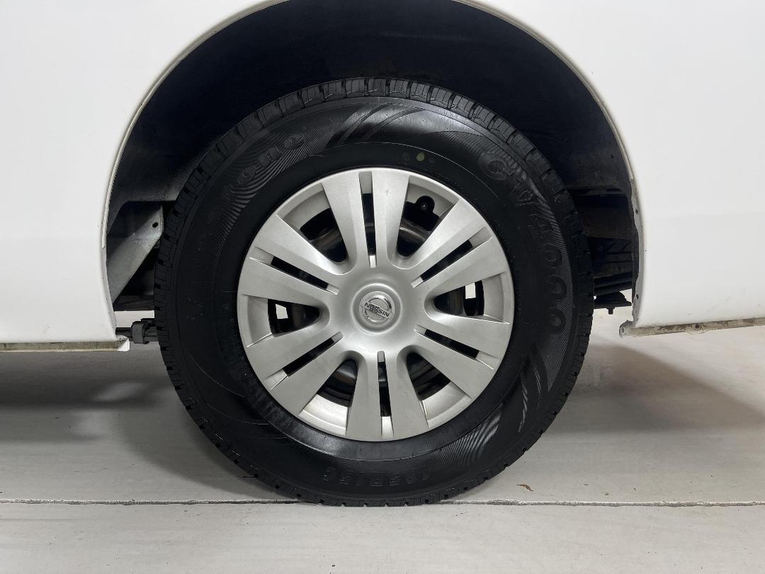 Photo '11' of Nissan Caravan Photo '11' of Nissan Caravan