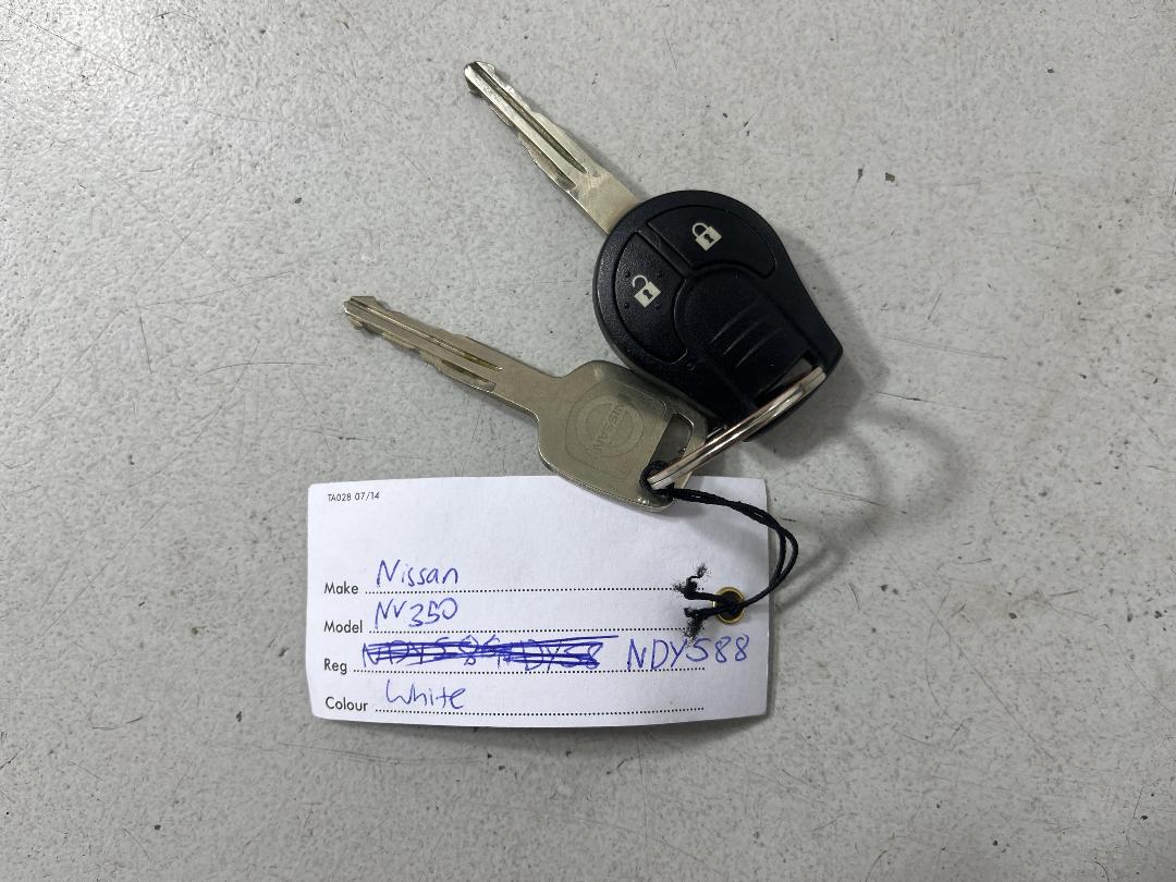 Photo '21' of Nissan Caravan Photo '21' of Nissan Caravan