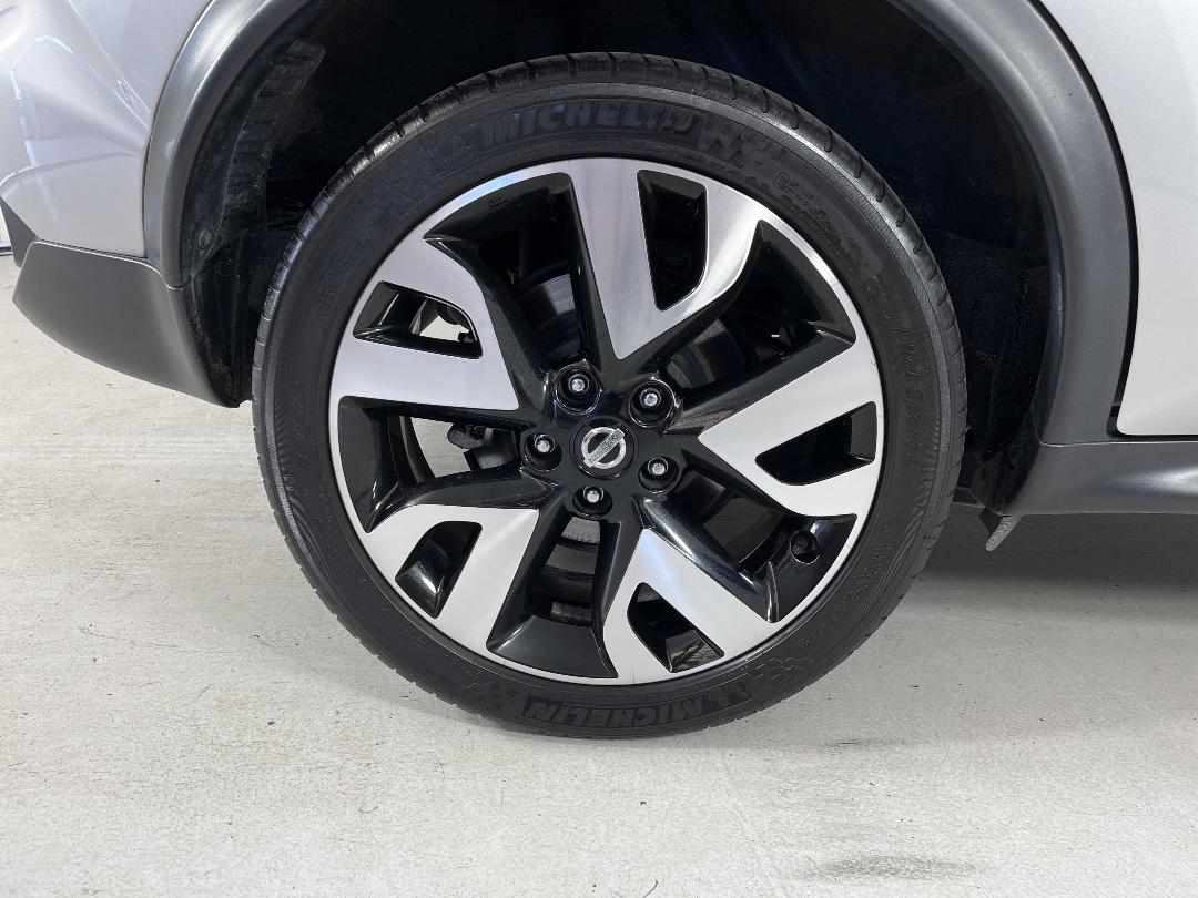 Photo '12' of Nissan Juke