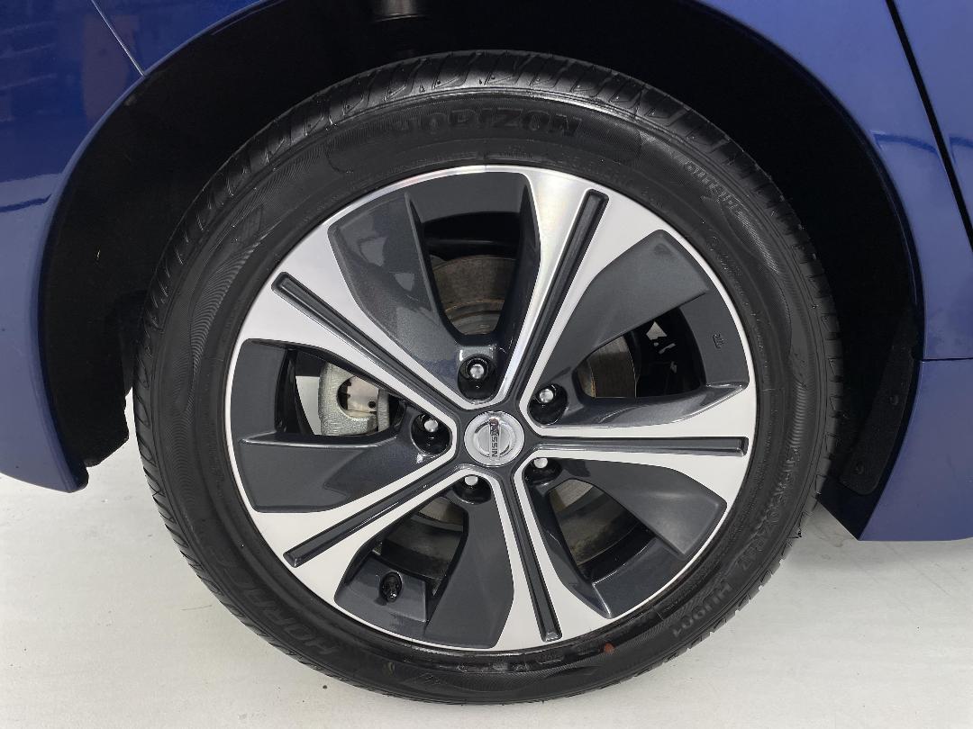 Photo '12' of Nissan Leaf Photo '12' of Nissan Leaf