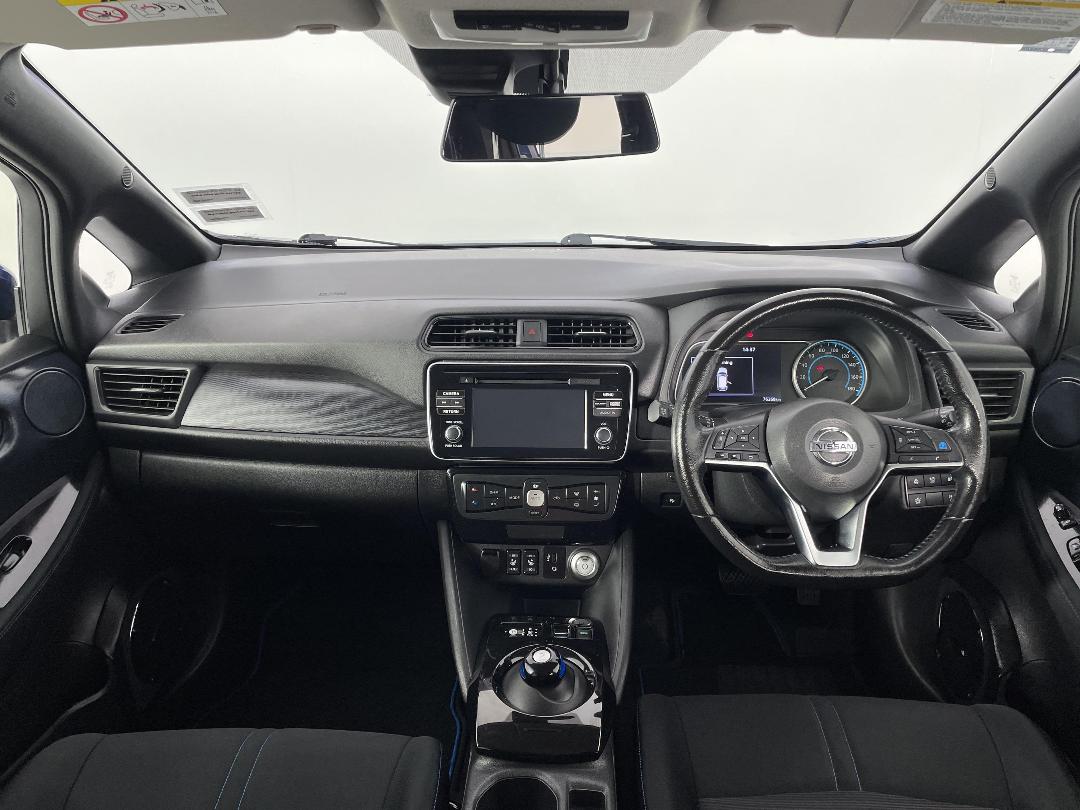 Photo '17' of Nissan Leaf Photo '17' of Nissan Leaf