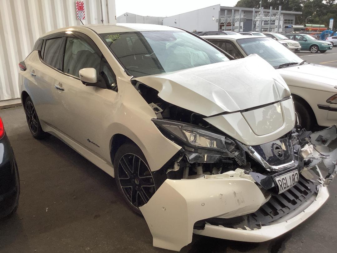 Photo '3' of Nissan Leaf