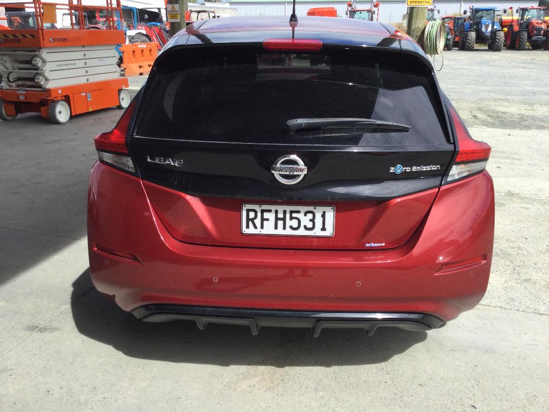 Photo '6' of Nissan Leaf