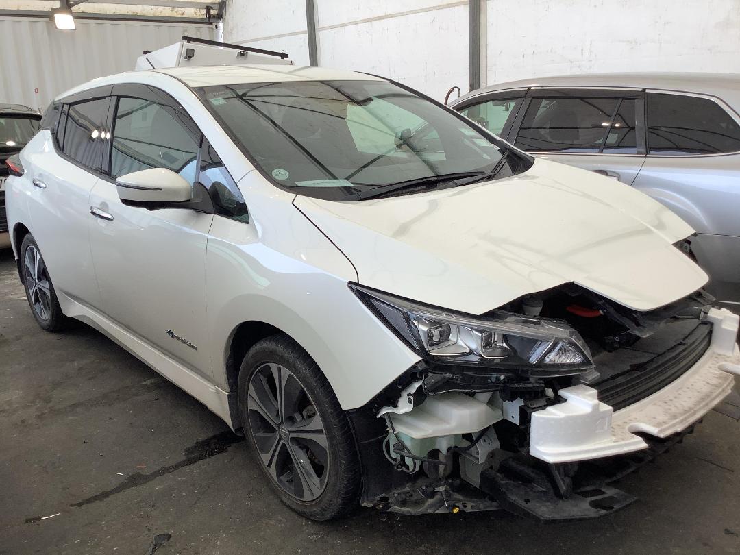 Photo '4' of Nissan Leaf