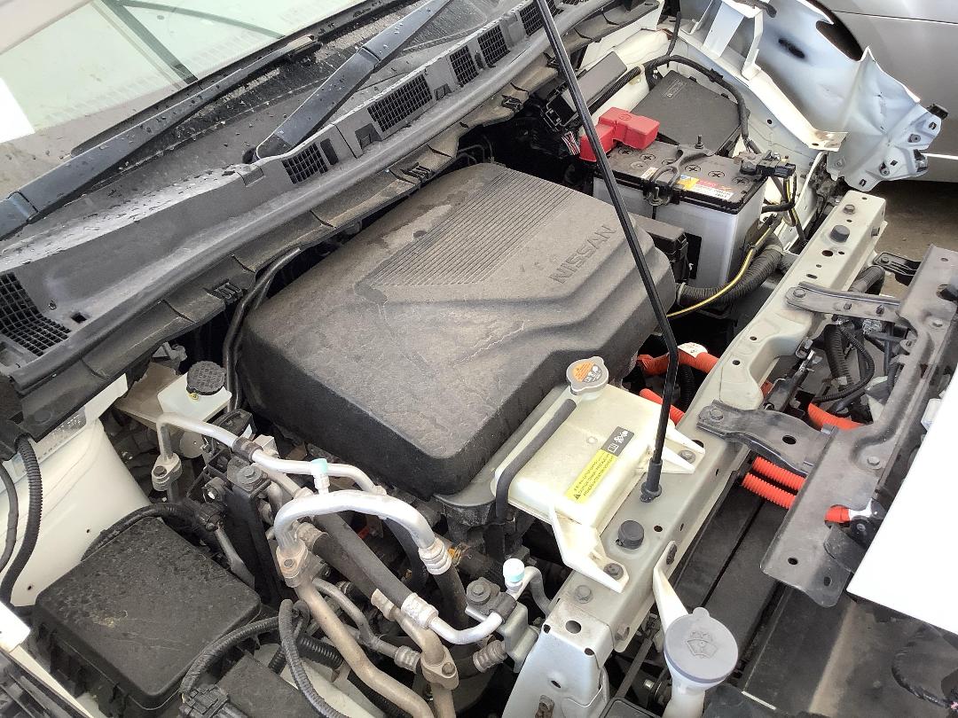 Photo '12' of Nissan Leaf