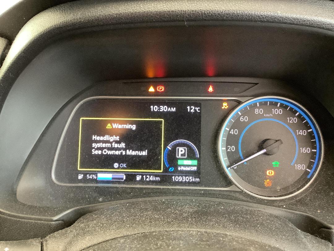 Photo '14' of Nissan Leaf