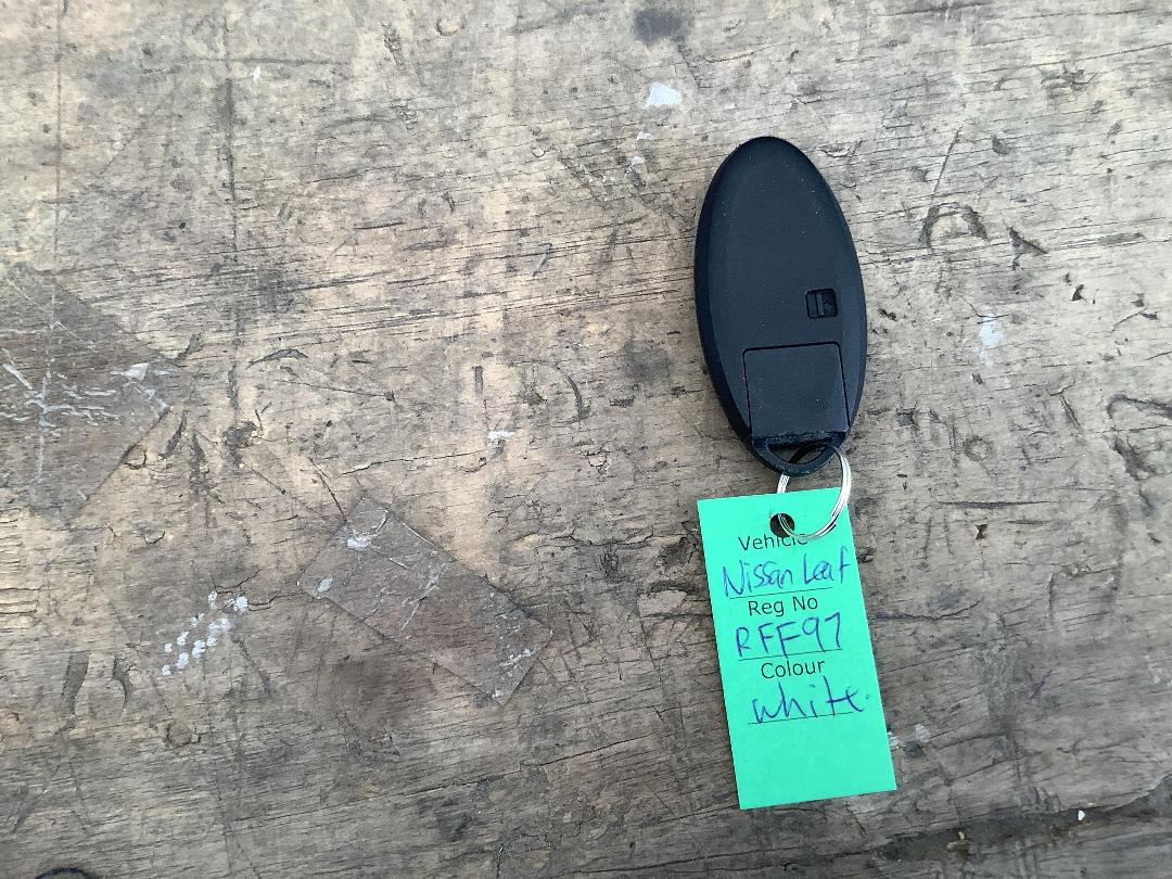 Photo '17' of Nissan Leaf