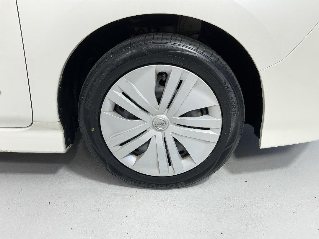 Photo '9' of Nissan Leaf