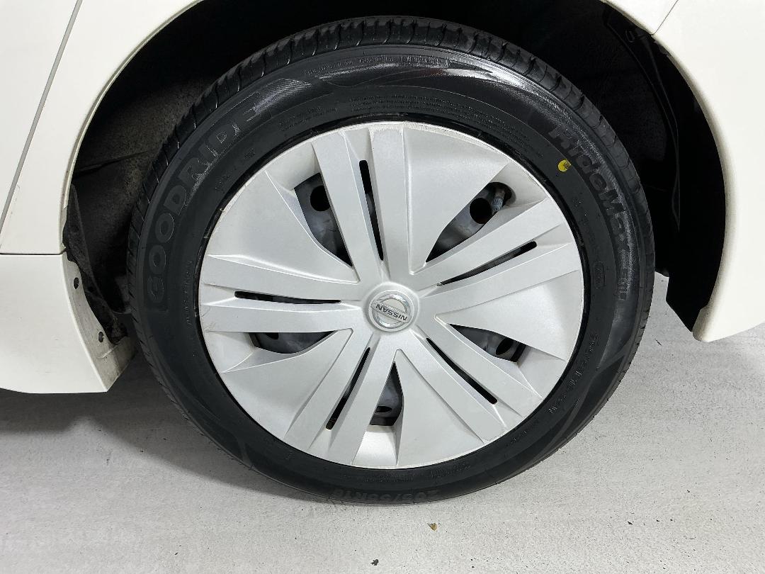 Photo '11' of Nissan Leaf