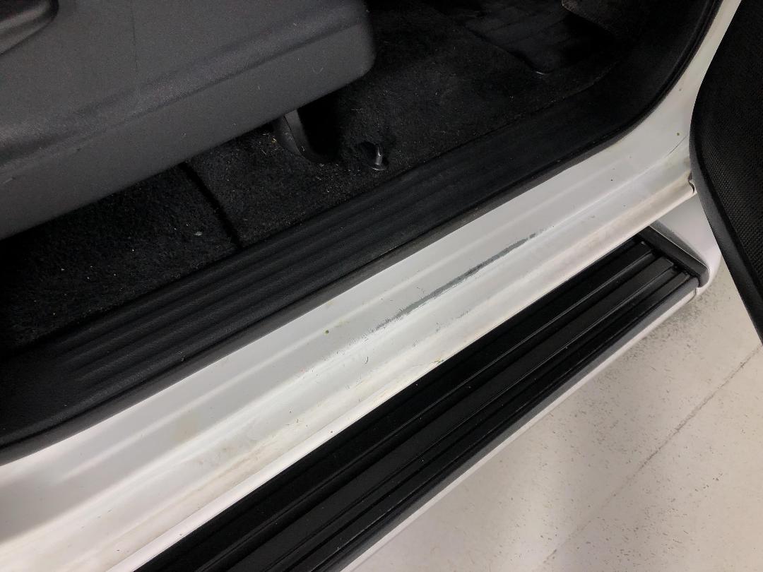 Photo '23' of Nissan Navara Photo '23' of Nissan Navara