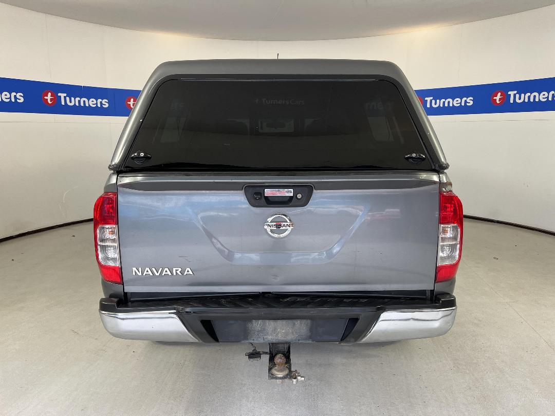 Photo '6' of Nissan Navara