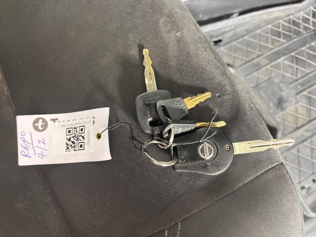 Photo '22' of Nissan Navara