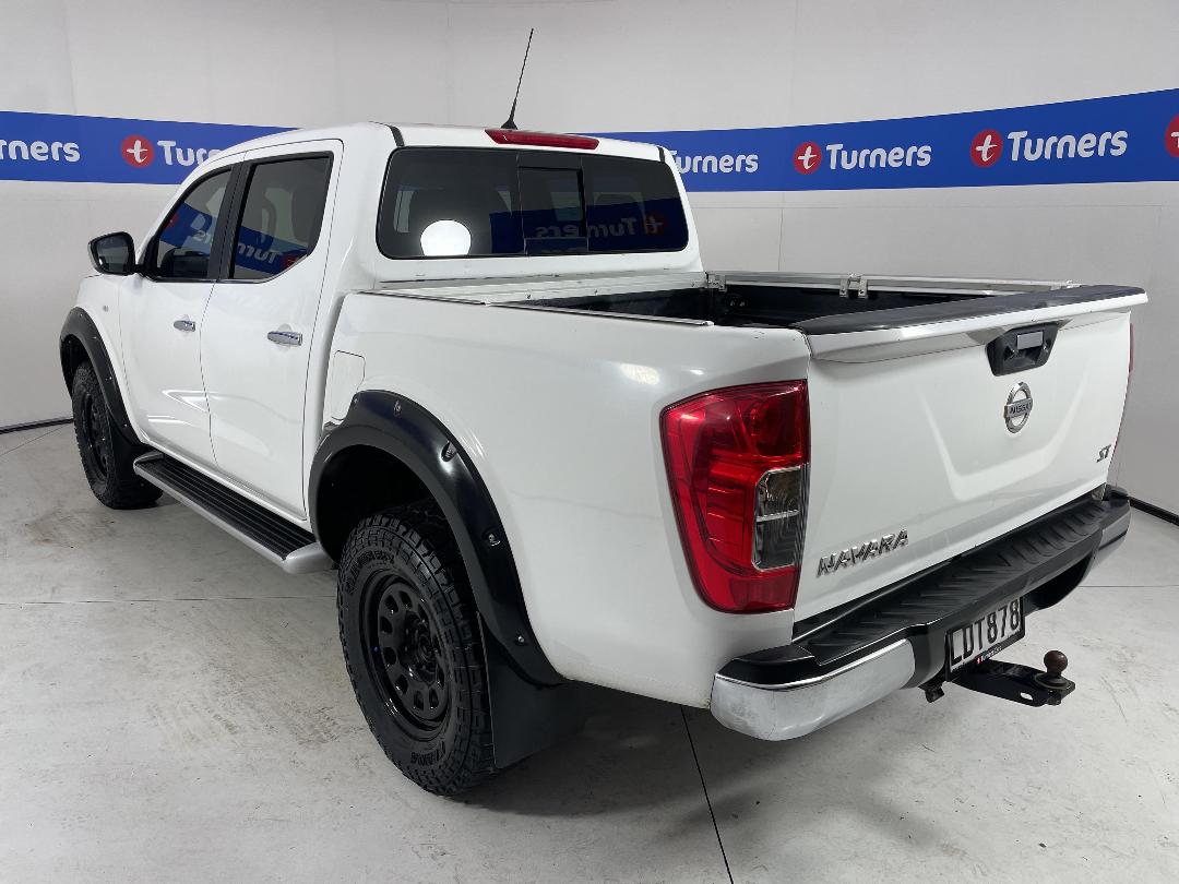 Photo '5' of Nissan Navara