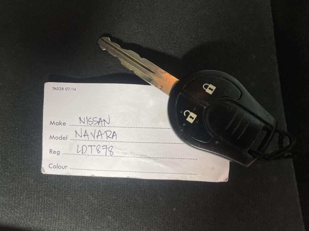 Photo '22' of Nissan Navara