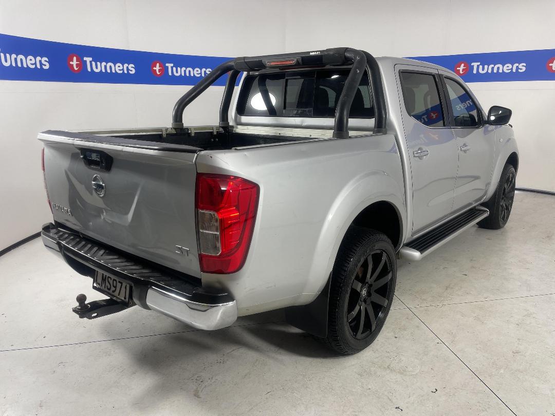 Photo '7' of Nissan Navara