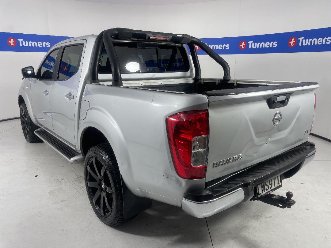 Photo '5' of Nissan Navara