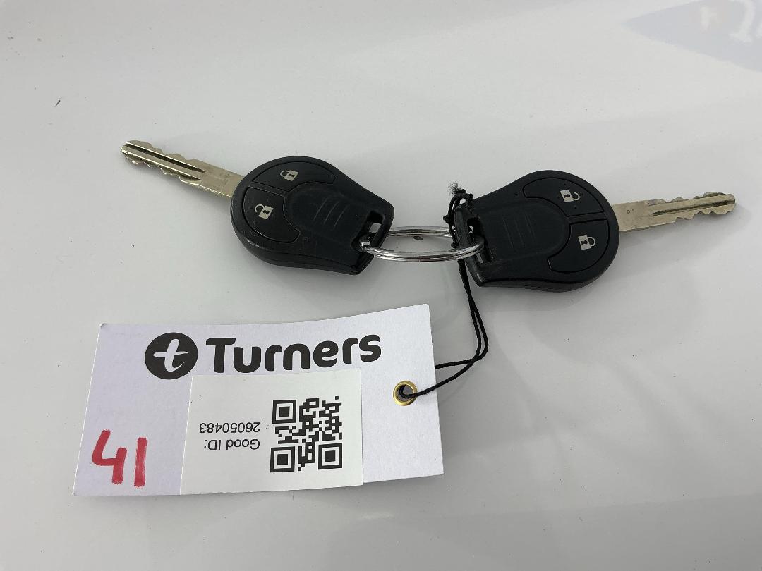 Photo '22' of Nissan Navara