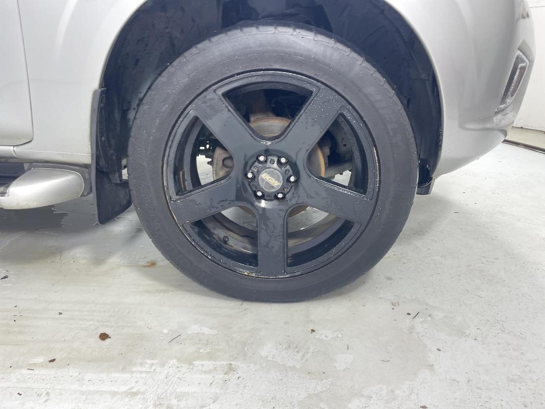 Photo '9' of Nissan Navara