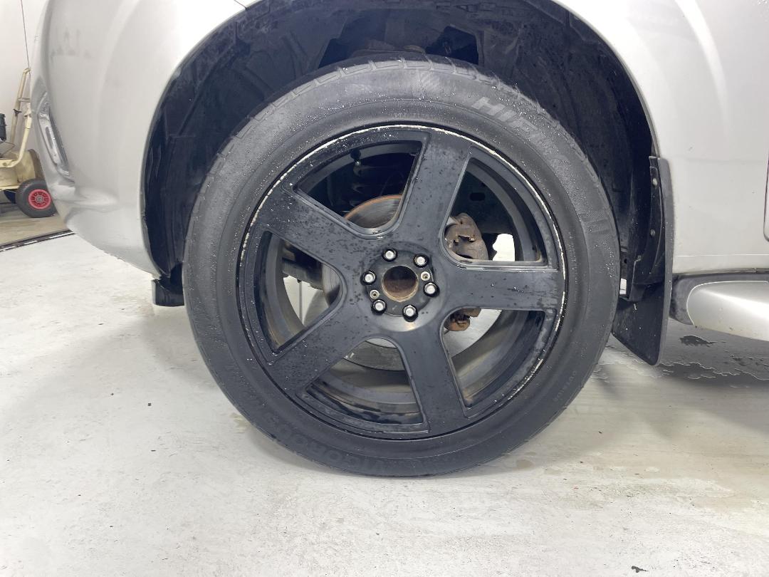 Photo '10' of Nissan Navara