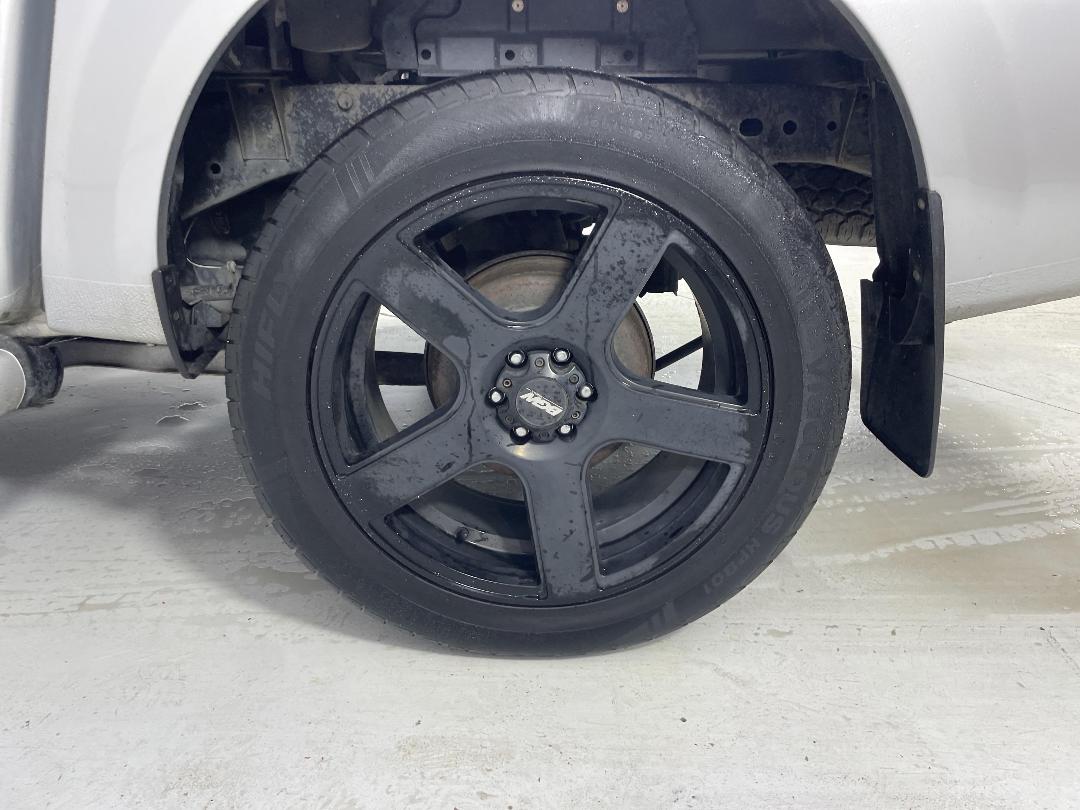 Photo '11' of Nissan Navara